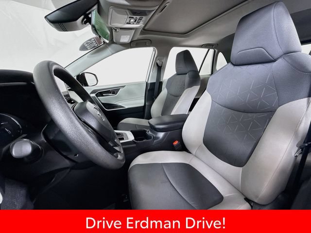 Certified 2025 Toyota RAV4 XLE w/ Convenience Package FWD image 5