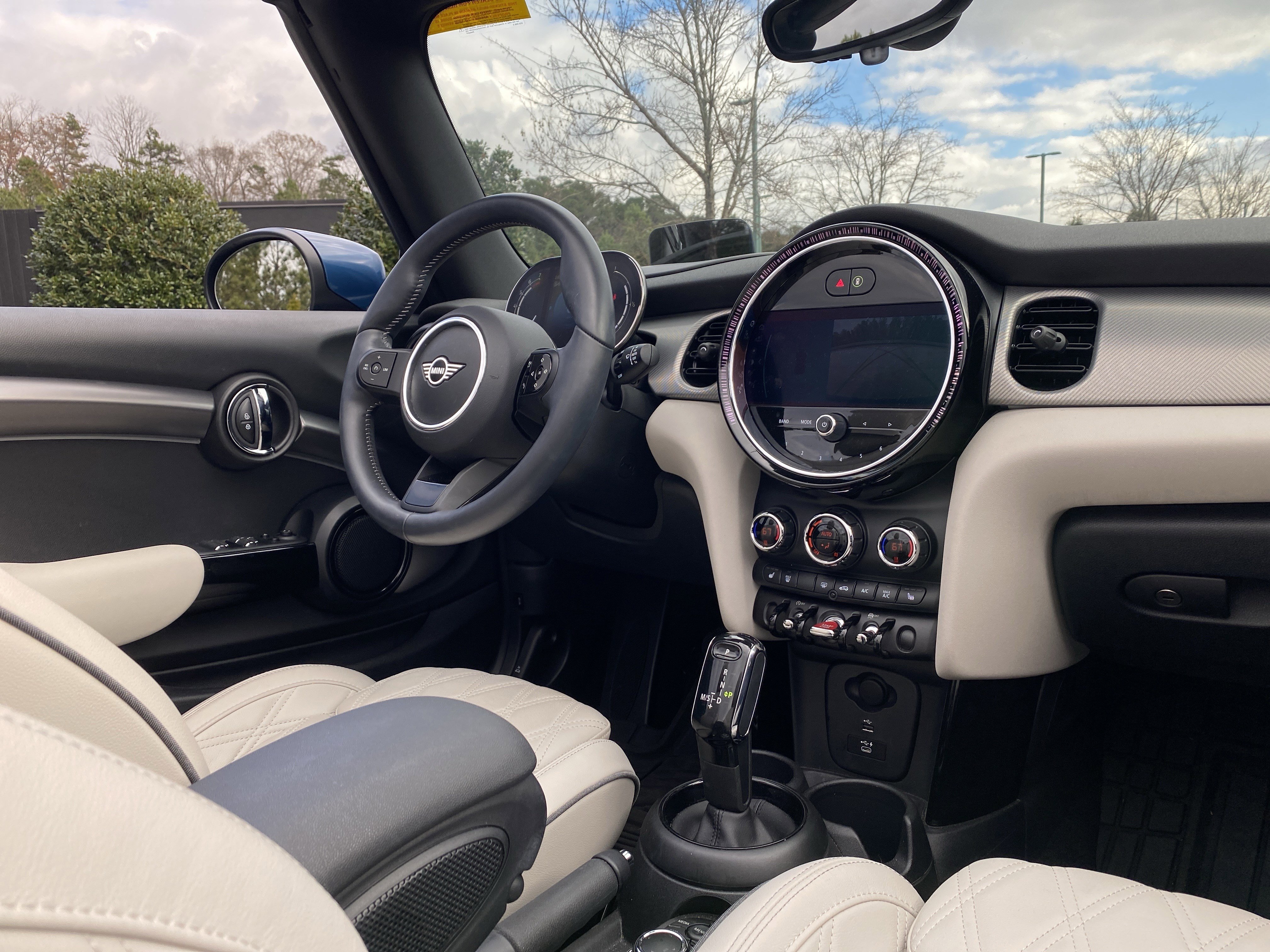 Used 2022 MINI Cooper Convertible image 6