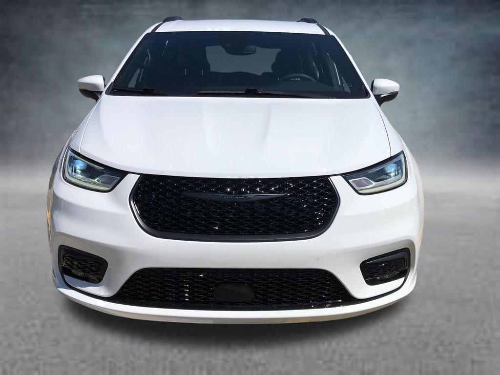 Used 2023 Chrysler Pacifica Touring-L w/ S Appearance Package FWD image 13