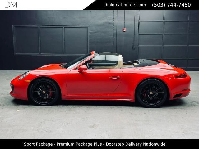 Used 2018 Porsche 911 Carrera 4S AWD/4WD image 5