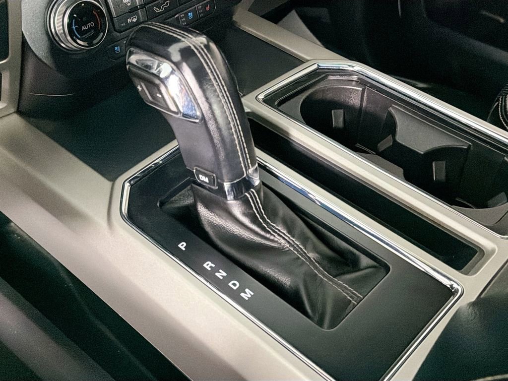 Used 2018 Ford F150 Lariat w/ Equipment Group 502A Luxury image 17