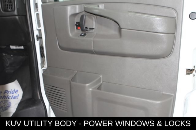 Used 2014 Chevrolet Express 3500 RWD image 20