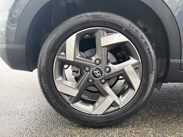 Certified 2026 Hyundai Venue SEL image 48