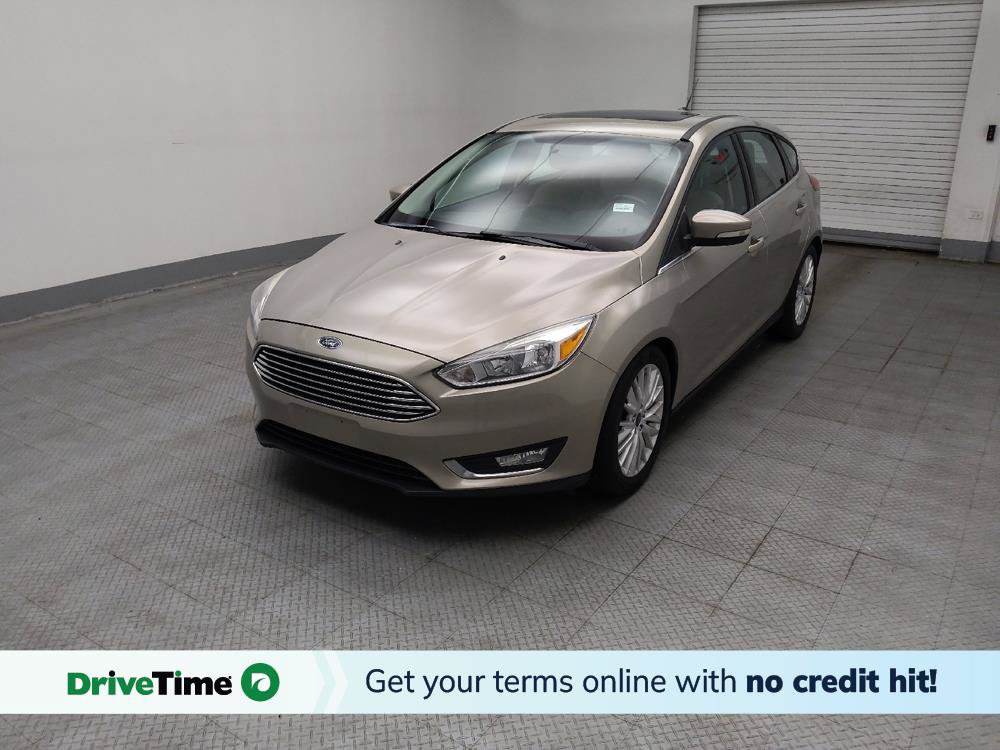Used 2016 Ford Focus Titanium FWD image 1