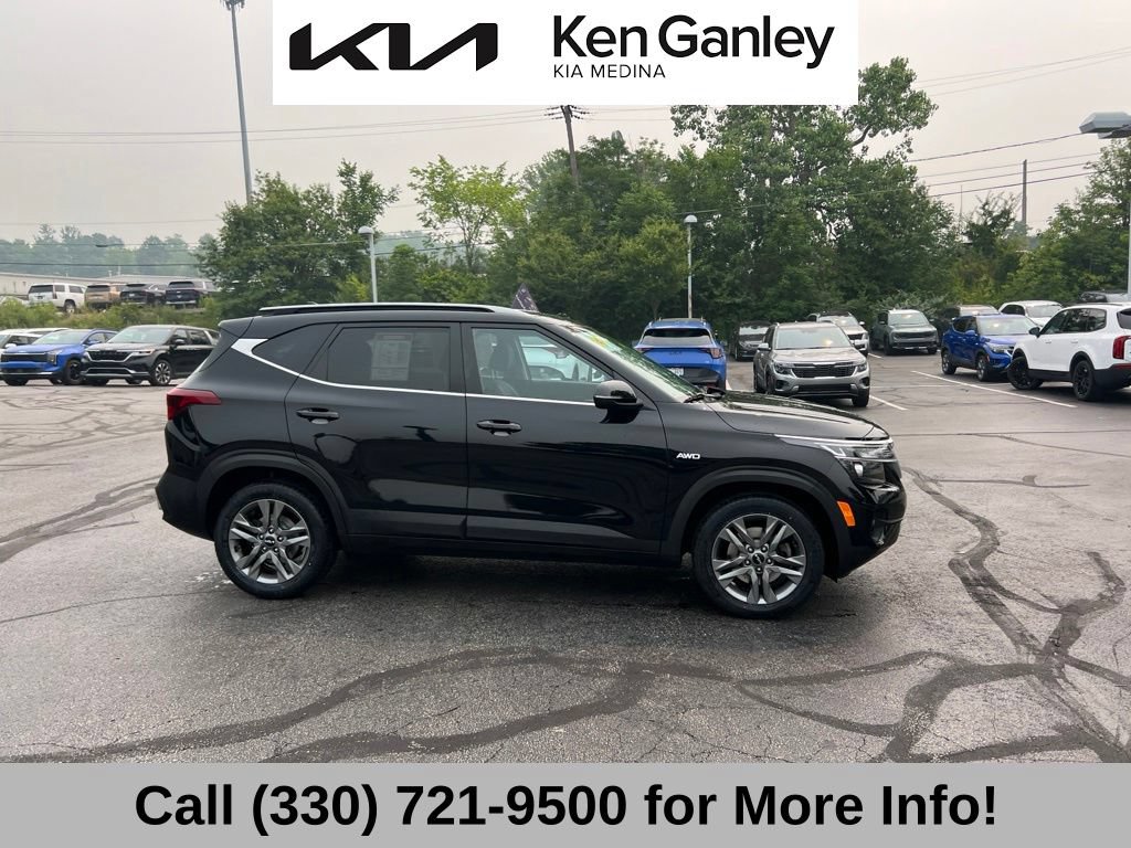 Certified 2023 Kia Seltos S w/ Navigation Package AWD/4WD image 8