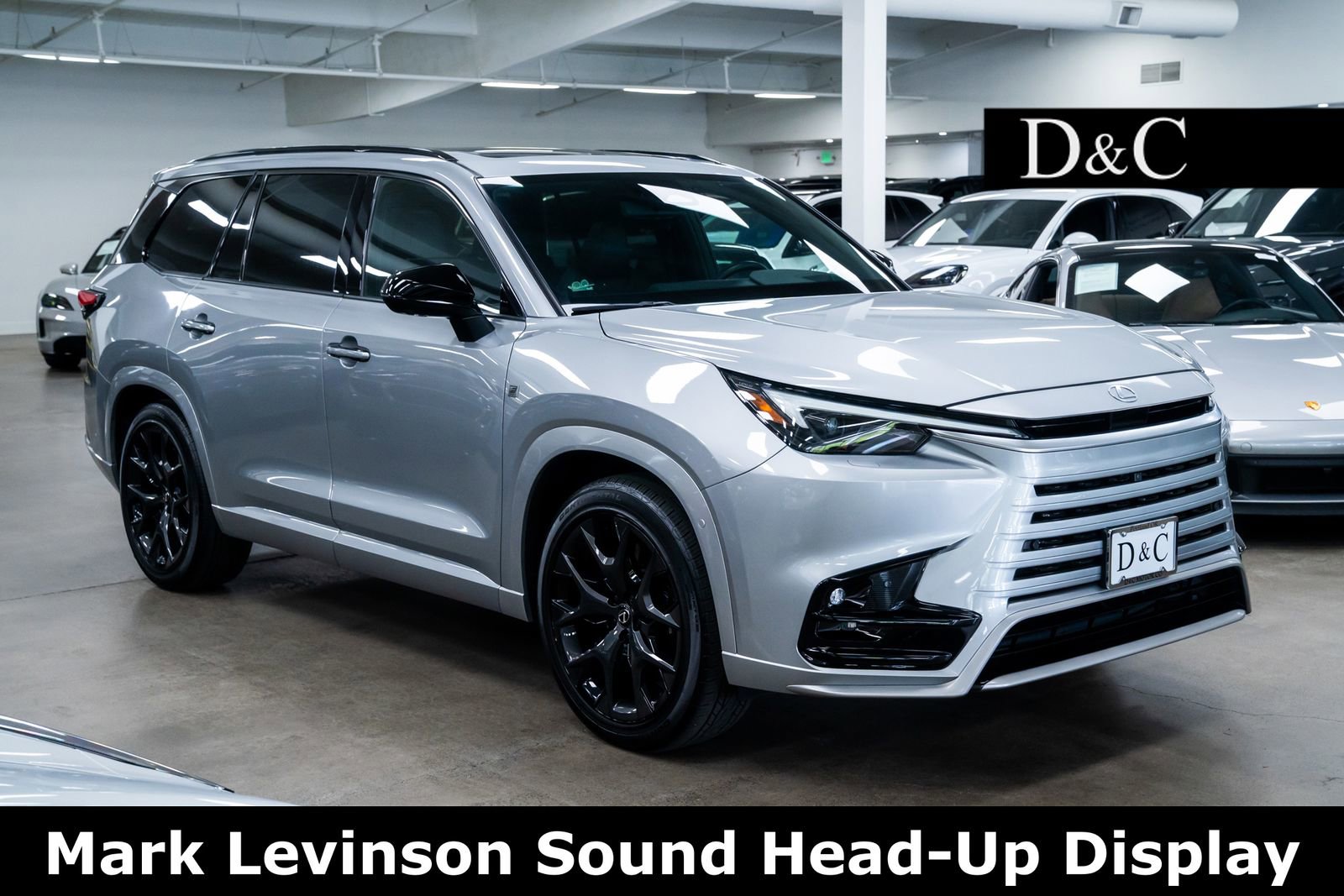 Used 2024 Lexus TX 500h AWD w/ Technology Package image 1