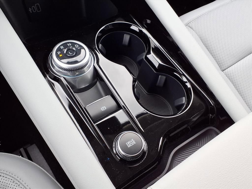 New 2026 Ford Explorer Platinum w/ LUX Leather Package image 11