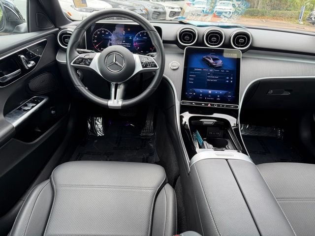Used 2025 Mercedes-Benz C 300 Sedan image 14