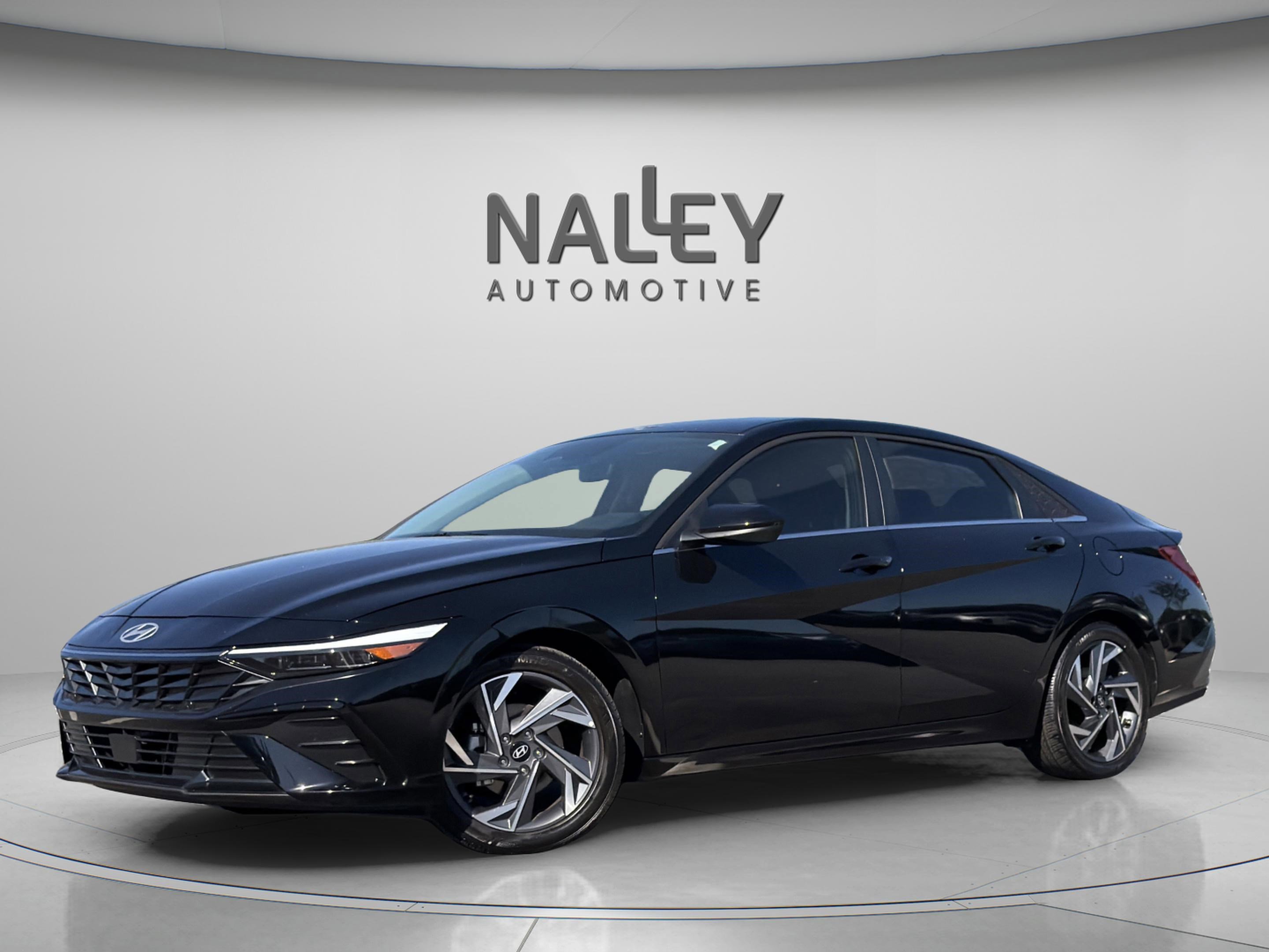 Used 2025 Hyundai Elantra SEL