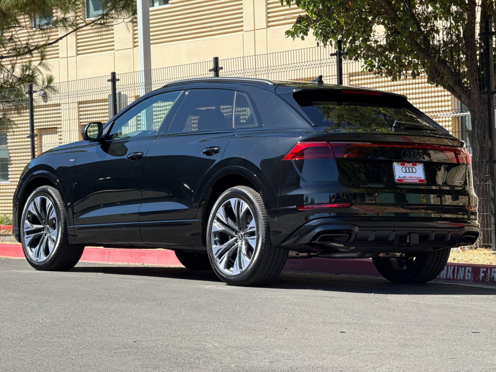New 2026 Audi Q8 Prestige AWD/4WD image 4