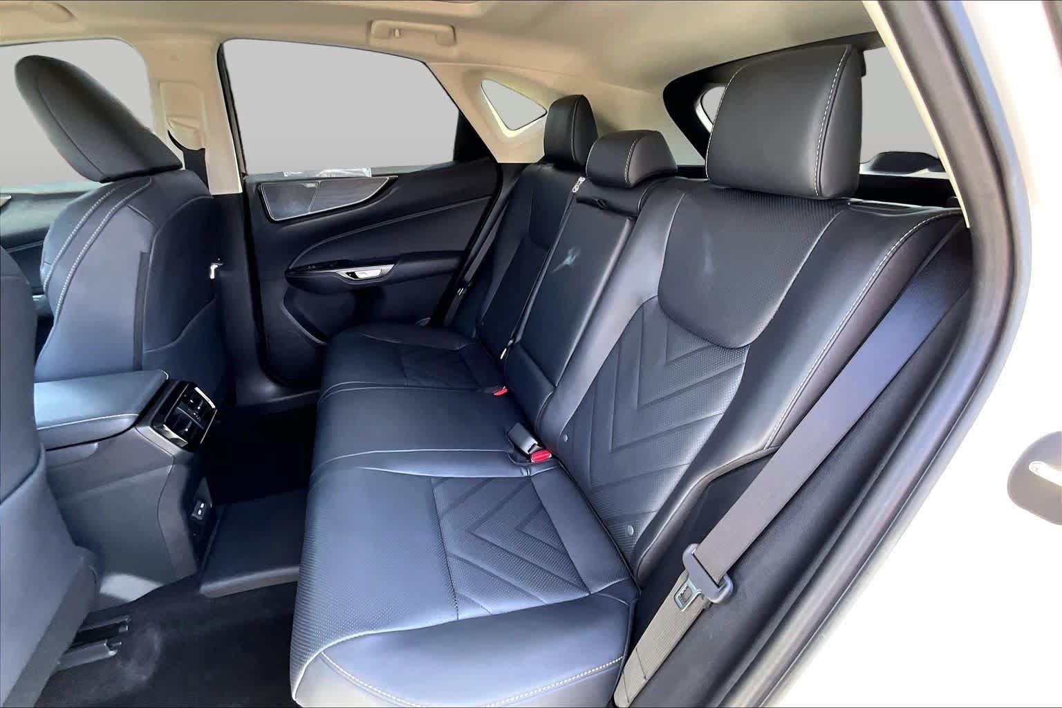 Certified 2025 Lexus NX 450h+ AWD w/ Luxury Package image 18