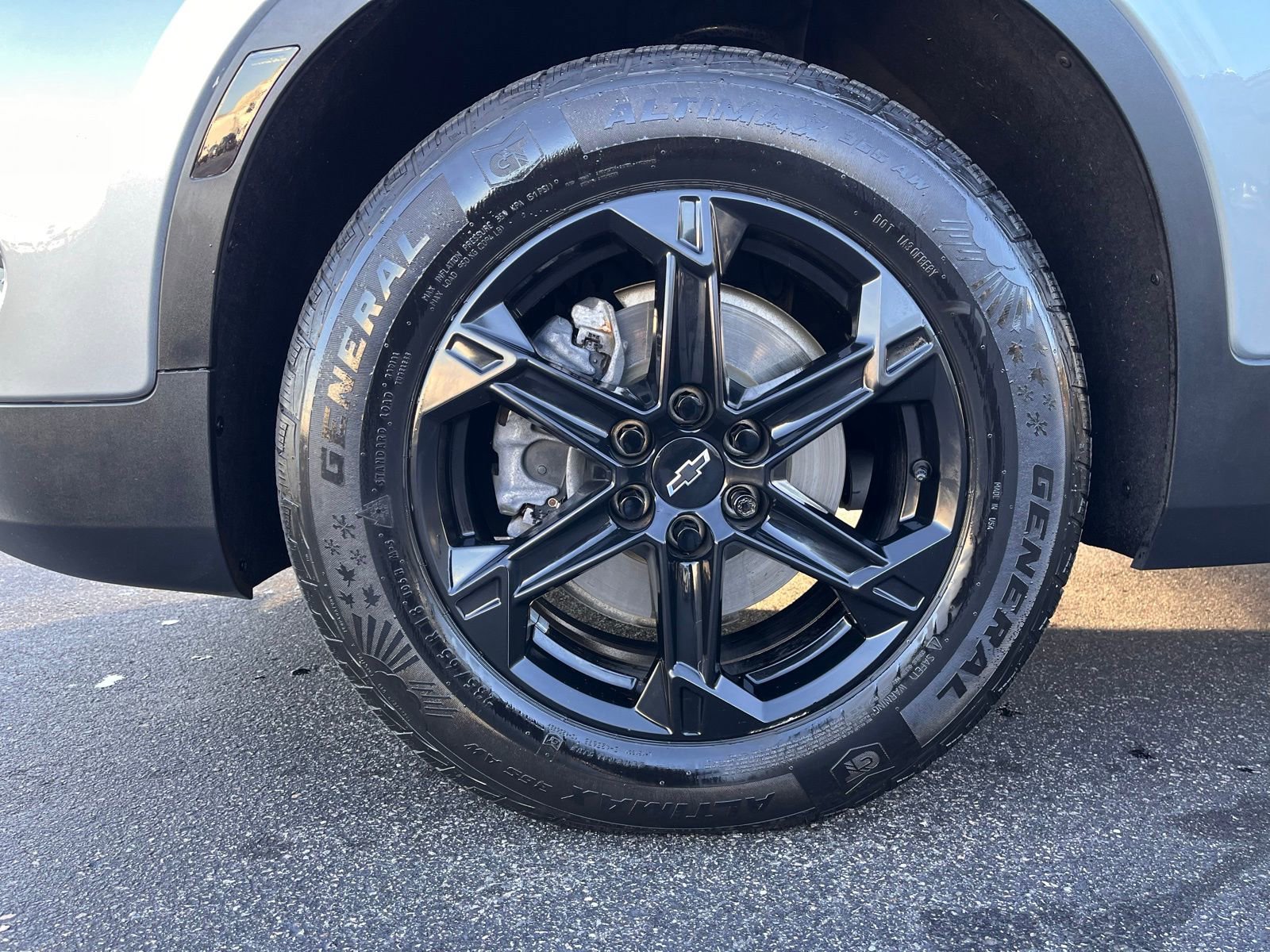 Certified 2024 Chevrolet Blazer LT w/ Midnight/Sport Edition image 8