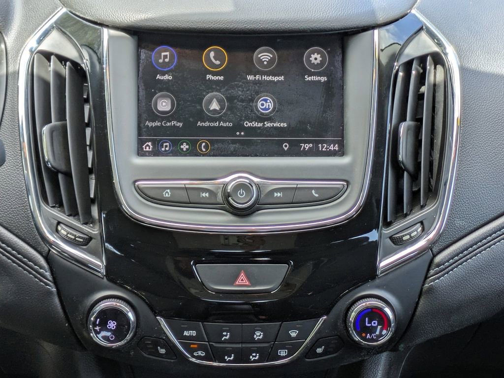 Used 2019 Chevrolet Cruze Premier image 17