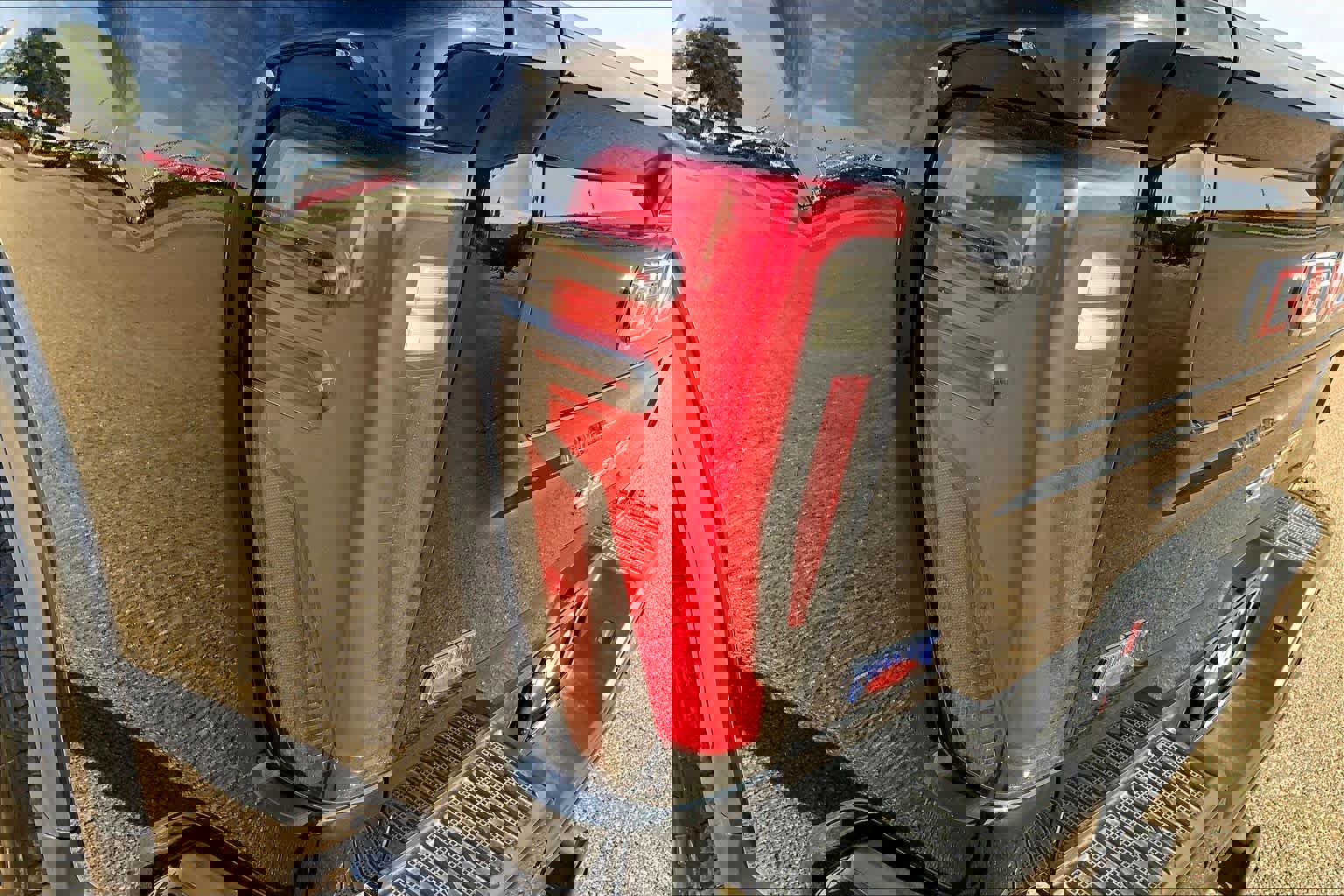 Used 2025 GMC Sierra 2500 AT4 w/ AT4 Premium Plus Package image 29