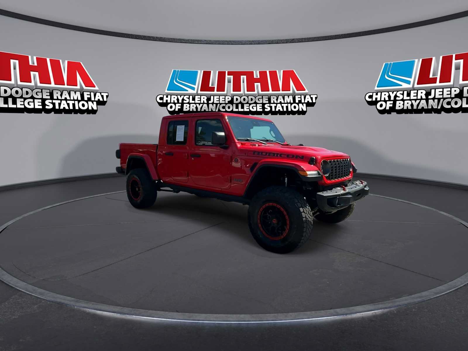 Used 2025 Jeep Gladiator Rubicon AWD/4WD image 2