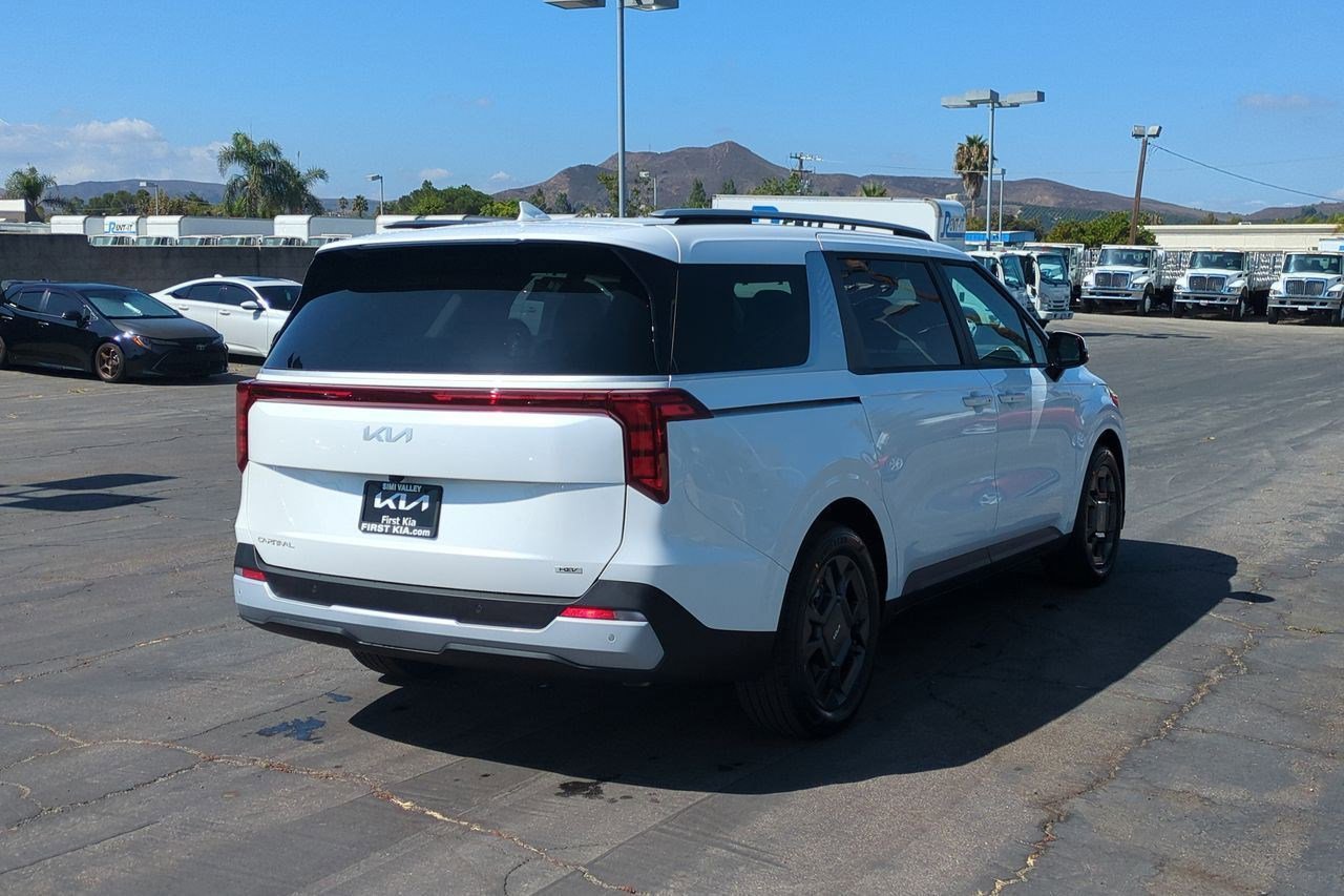 New 2026 Kia Carnival EX image 5