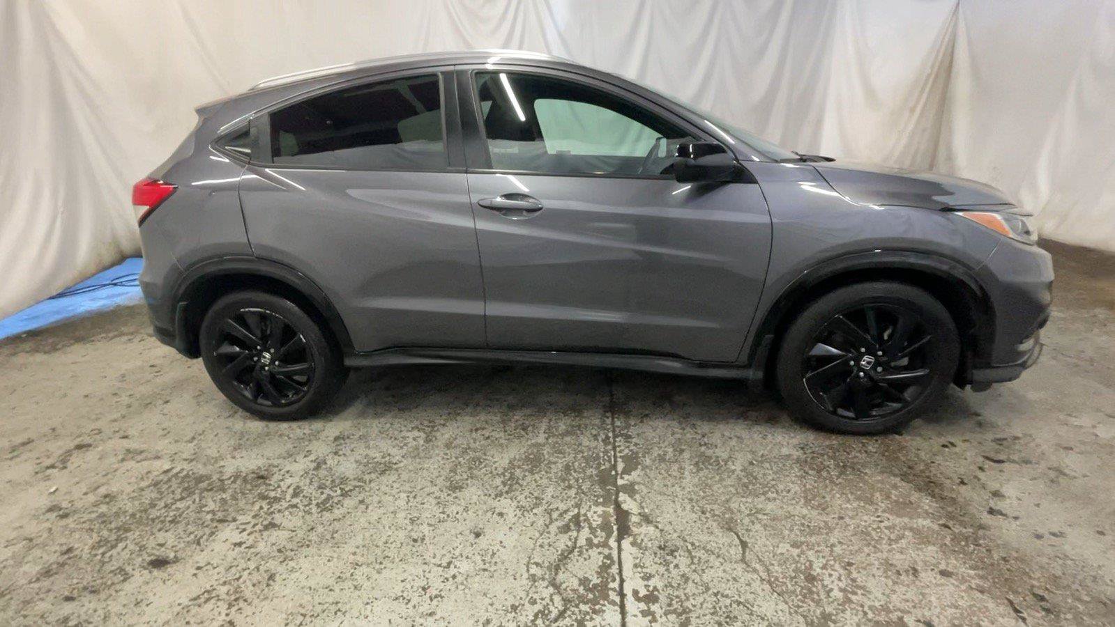 Used 2021 Honda HR-V Sport image 5