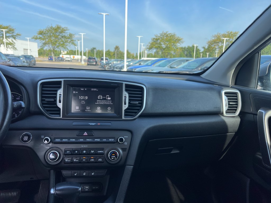 Used 2017 Kia Sportage EX w/ EX Premium Package AWD/4WD image 12