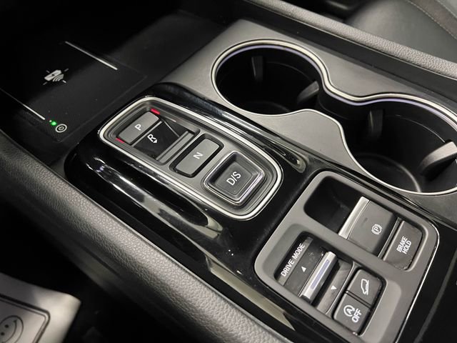 Used 2023 Honda Pilot Touring image 21