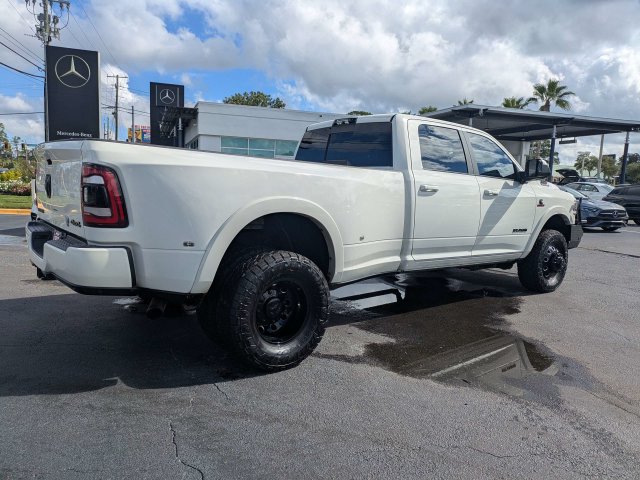 Used 2022 RAM 3500 Laramie AWD/4WD image 5