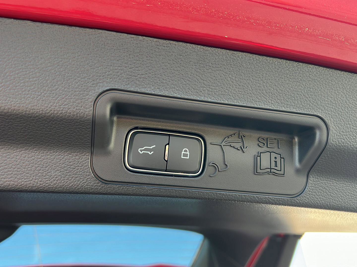 Used 2025 Ford Explorer ST w/ Sun And Sound Package image 36