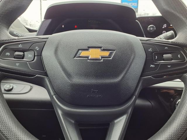 Used 2025 Chevrolet Trax LT image 14