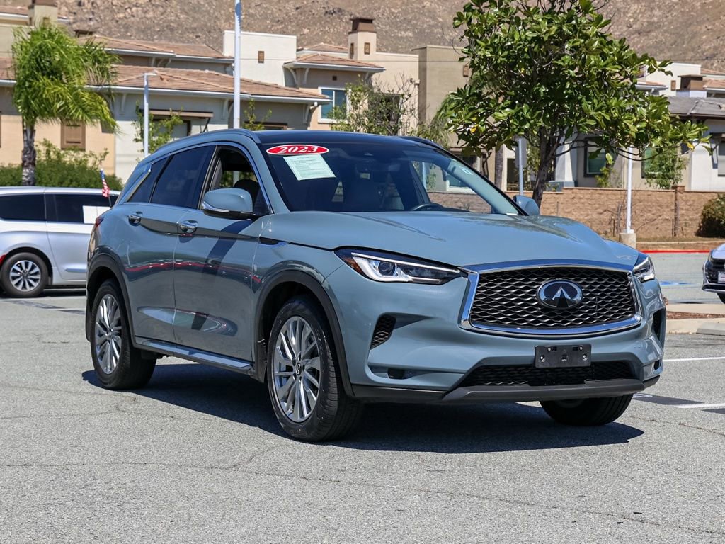 Used 2023 INFINITI QX50 Luxe image 2