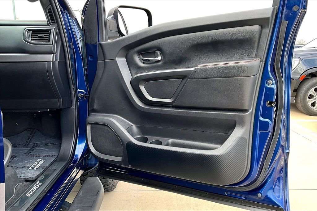 Used 2021 Nissan Titan PRO-4X w/ Off Road Protection Package image 21