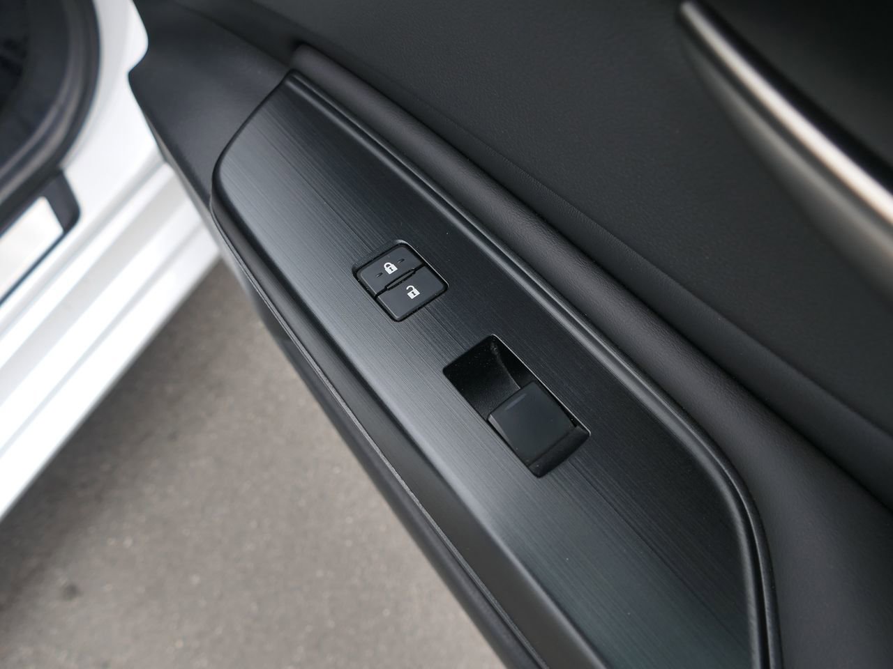 Used 2020 Lexus ES 350 w/ Premium Package FWD image 28