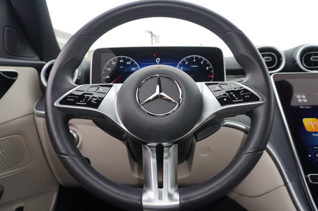 Used 2025 Mercedes-Benz C 300 Sedan image 19