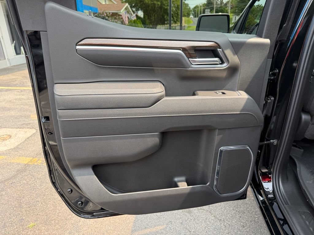 New 2026 Chevrolet Silverado 1500 LT w/ Z71 Off-Road Package AWD/4WD image 22