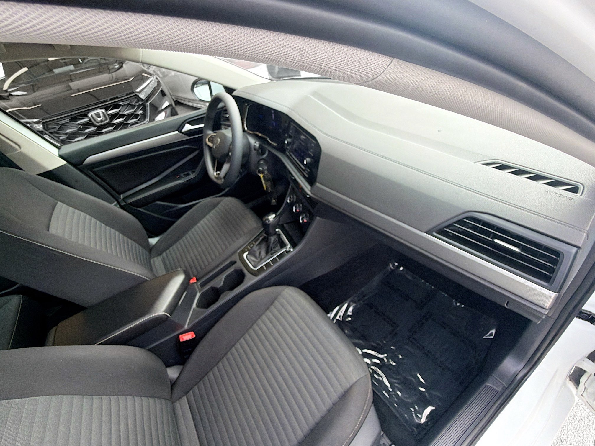 Used 2022 Volkswagen Jetta S FWD image 31