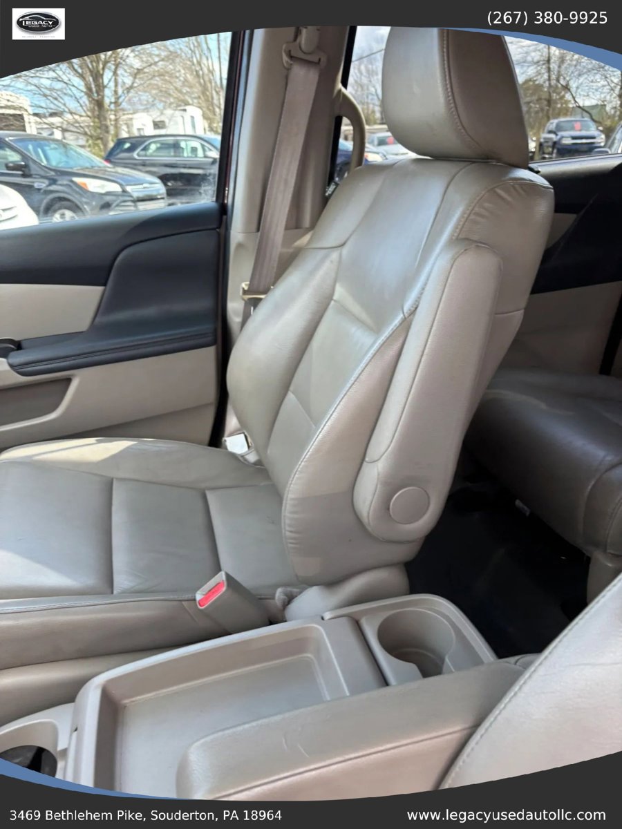 Used 2013 Honda Odyssey EX-L image 17