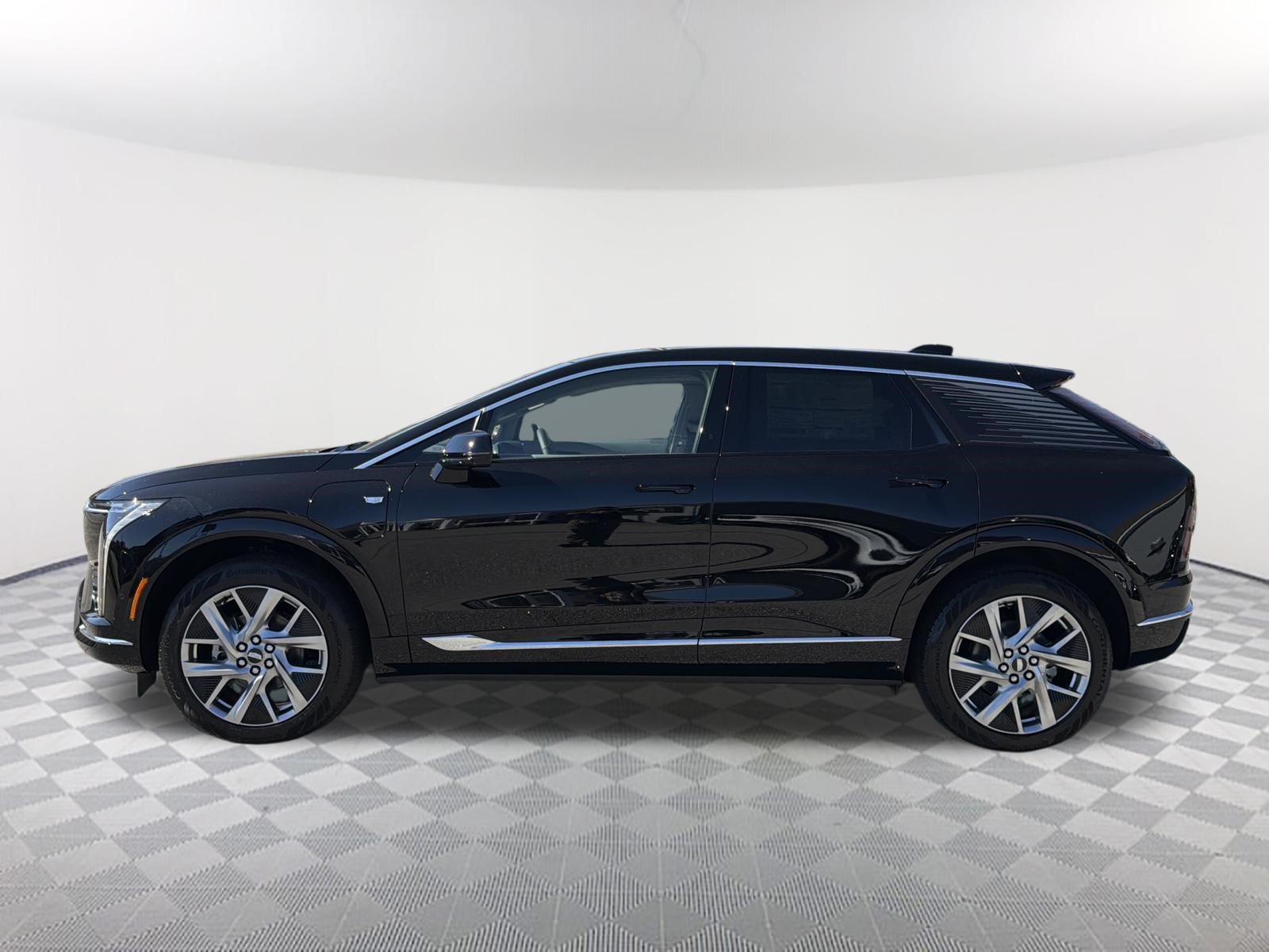 New 2027 Cadillac Optiq Luxury RWD image 9