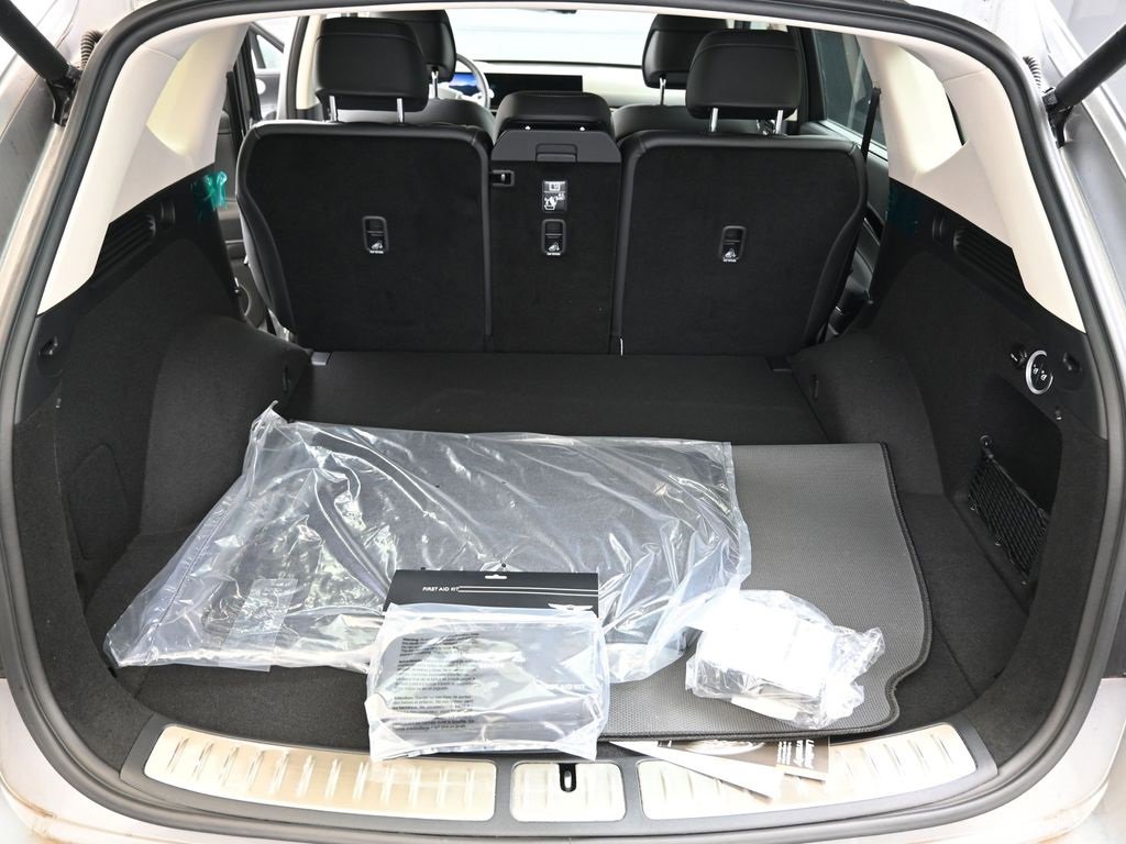 New 2025 Genesis GV80 2.5T image 17