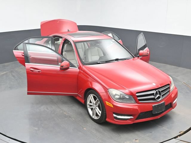 Used 2014 Mercedes-Benz C 250 Sedan image 47