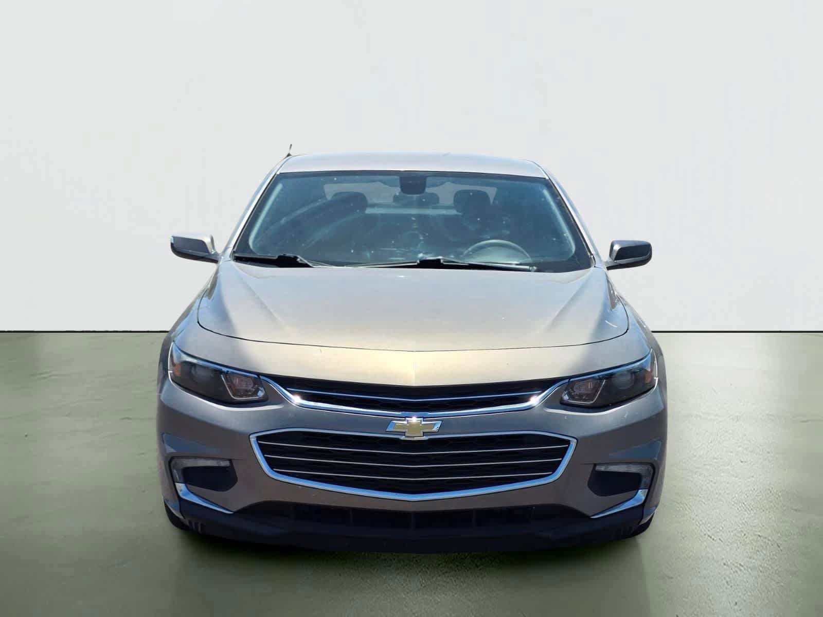 Used 2018 Chevrolet Malibu LT FWD image 9