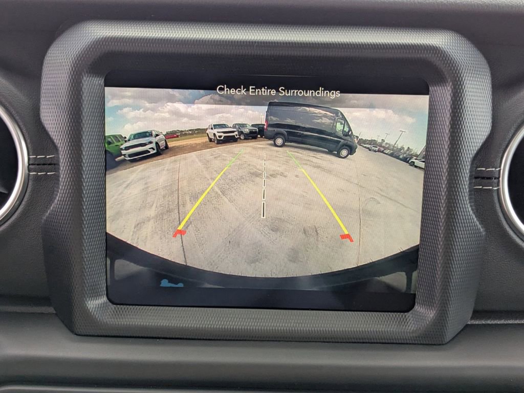 Used 2023 Jeep Wrangler Sahara 4xe image 20