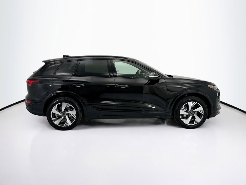New 2025 Audi Q6 e-tron Premium Plus AWD/4WD image 4
