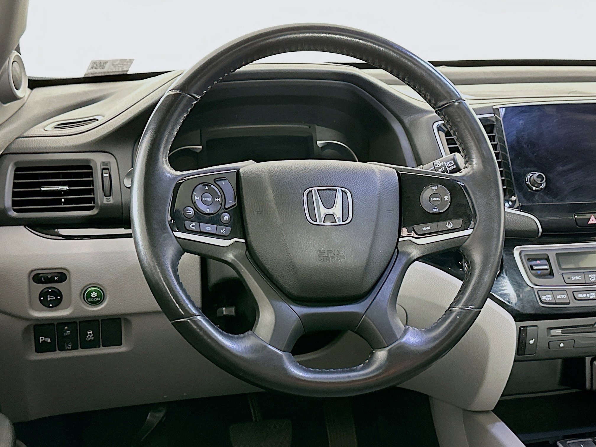 Used 2019 Honda Pilot Touring image 18