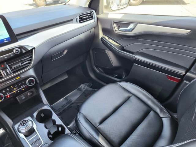 Certified 2022 Ford Escape SEL image 15