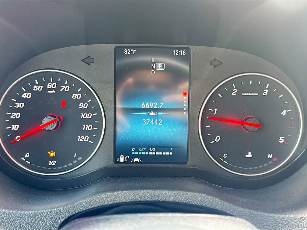 Used 2024 Mercedes-Benz Sprinter 2500 image 13