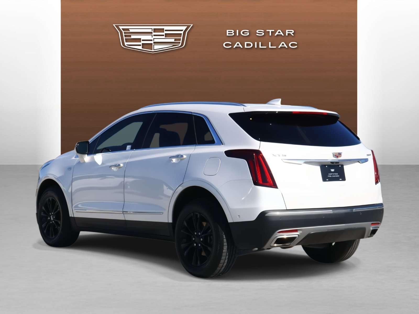 Certified 2022 Cadillac XT5 Premium Luxury w/ Technology Package image 3