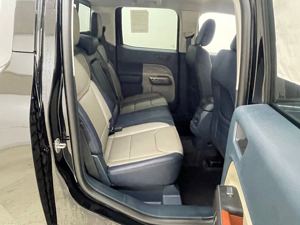 New 2026 Ford Maverick Lariat image 13
