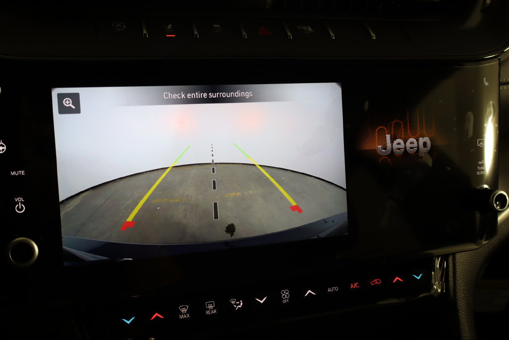New 2026 Jeep Grand Cherokee Altitude AWD/4WD image 43