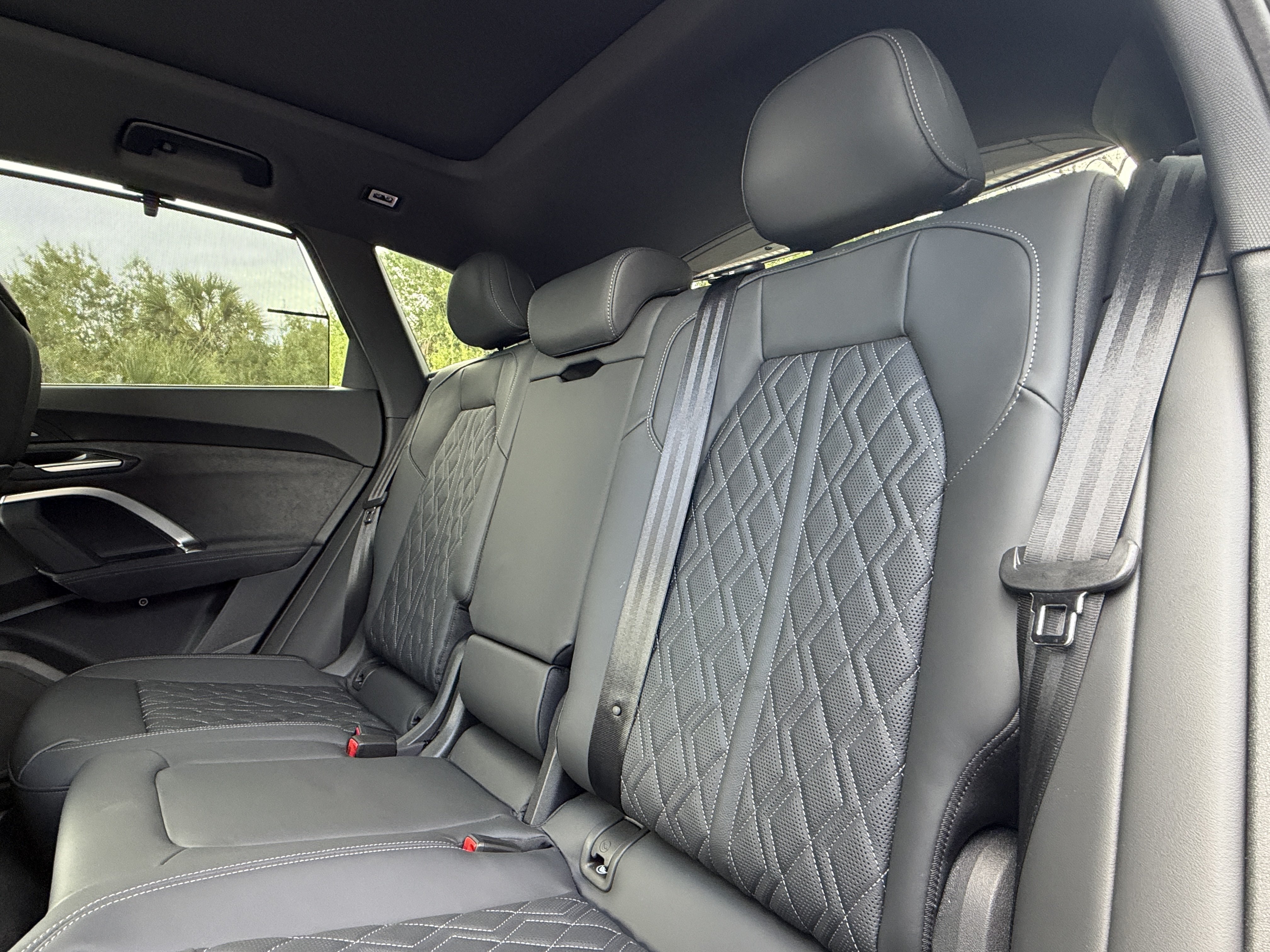 New 2026 Audi SQ5 Prestige AWD/4WD image 20
