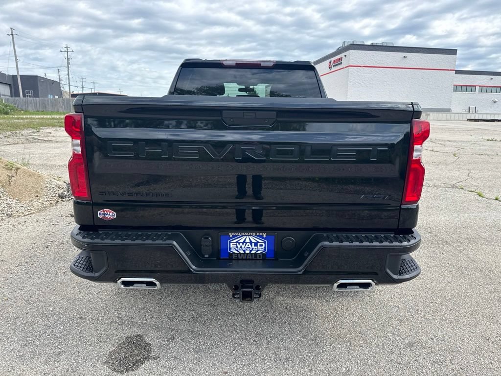 Used 2022 Chevrolet Silverado 1500 RST w/ Z71 Off-Road Package AWD/4WD image 8