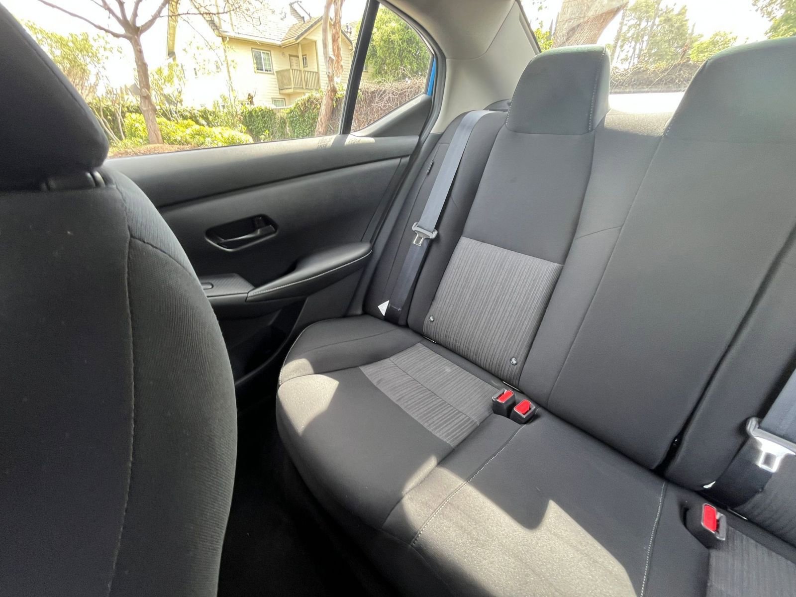 Used 2025 Nissan Sentra SV FWD image 37