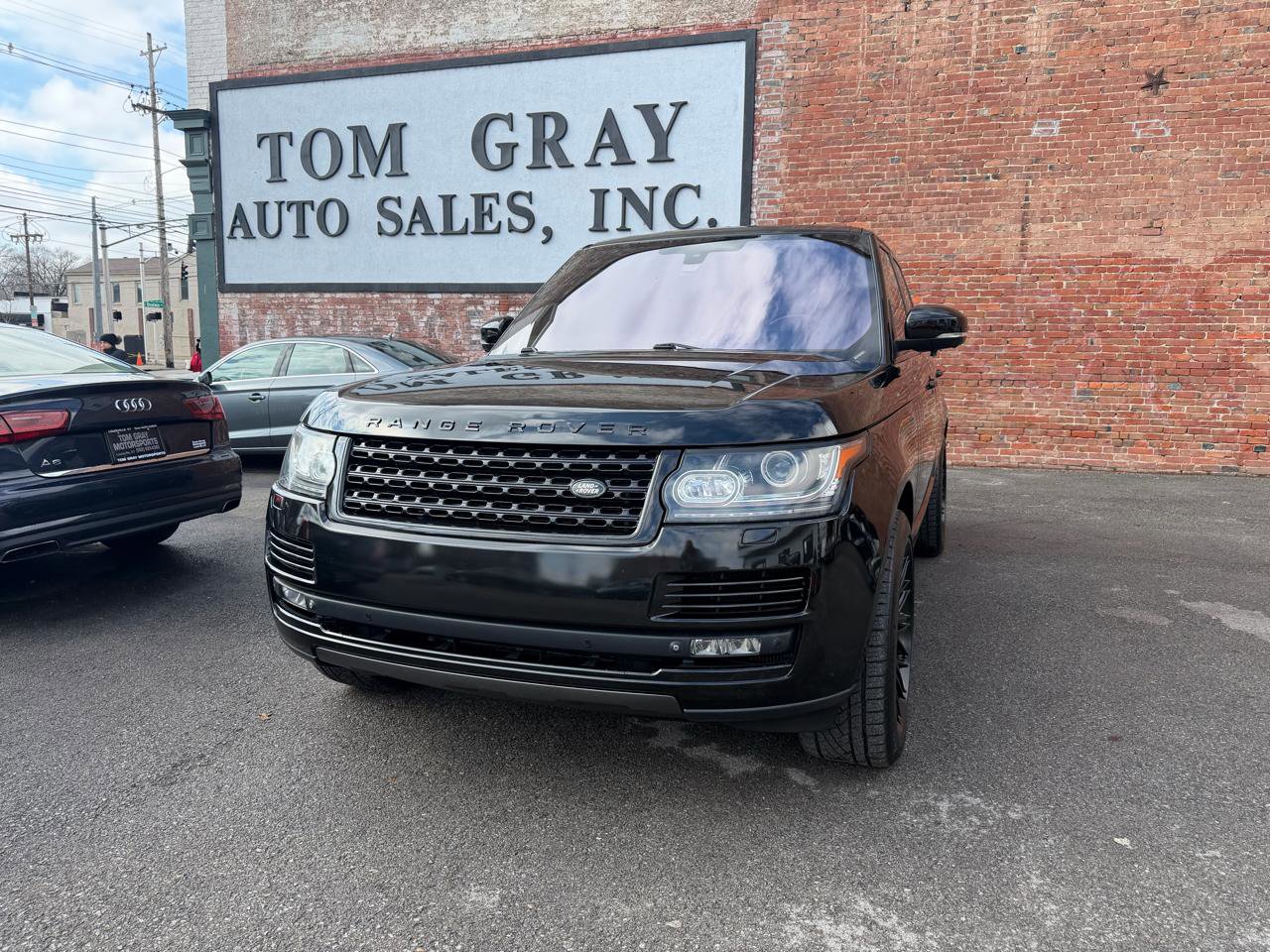 Used 2014 Land Rover Range Rover Supercharged image 1