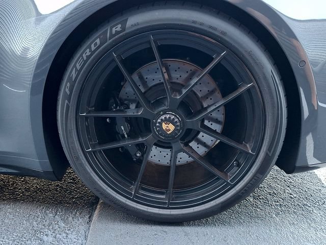 Certified 2025 Porsche 911 Carrera 4 GTS AWD/4WD image 14